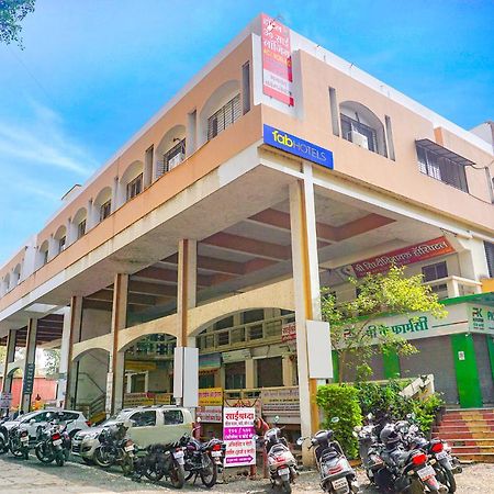 Fabhotel Om Sai - Nr Nashik Railway Station Exteriör bild